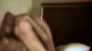 Elle kiffe baiser a l’hotel