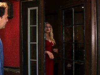 Robin Pachino Gets DP’d By Her New Neighbors