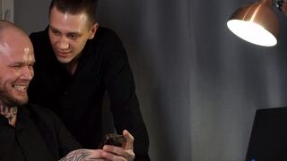 Tattooed BF shares his girlfriend in DP with a friend